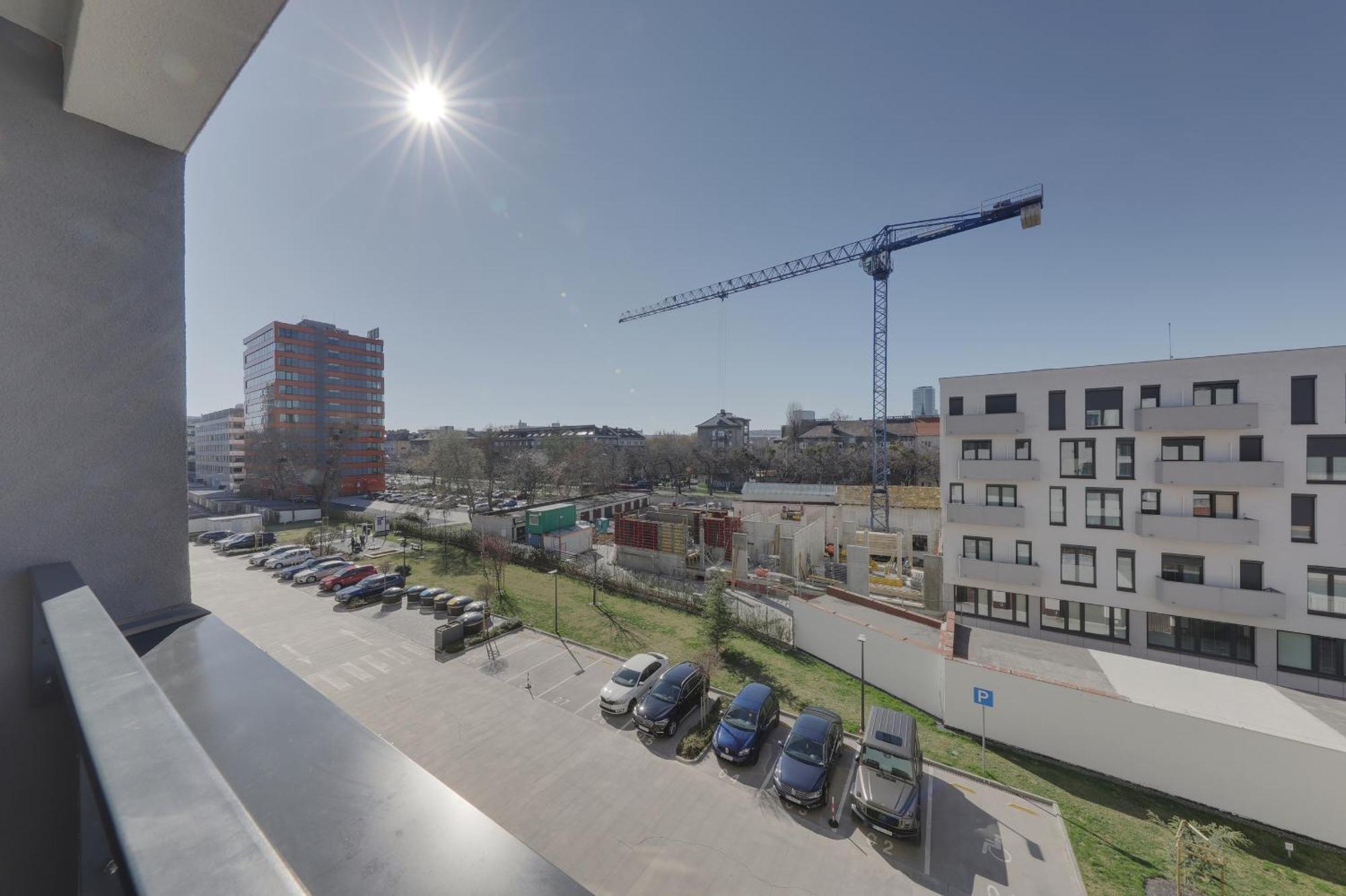 Bazova Apartment With Free Parking Bratislava Exteriér fotografie
